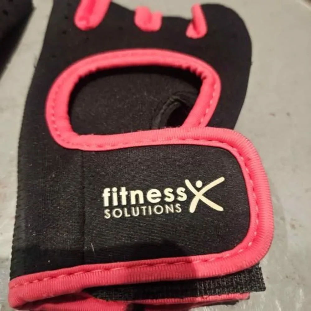 Women's Fitness Gloves Fingerless Size Large Pink and Black